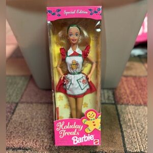 1997 Holiday Treats Barbie